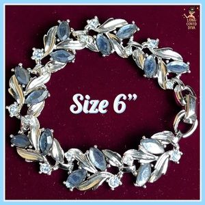 🩵🩶EUC/VTG/Sarah Coventry/Blue,Champagne Rhinestone/Silver Tone Bracelet/6”